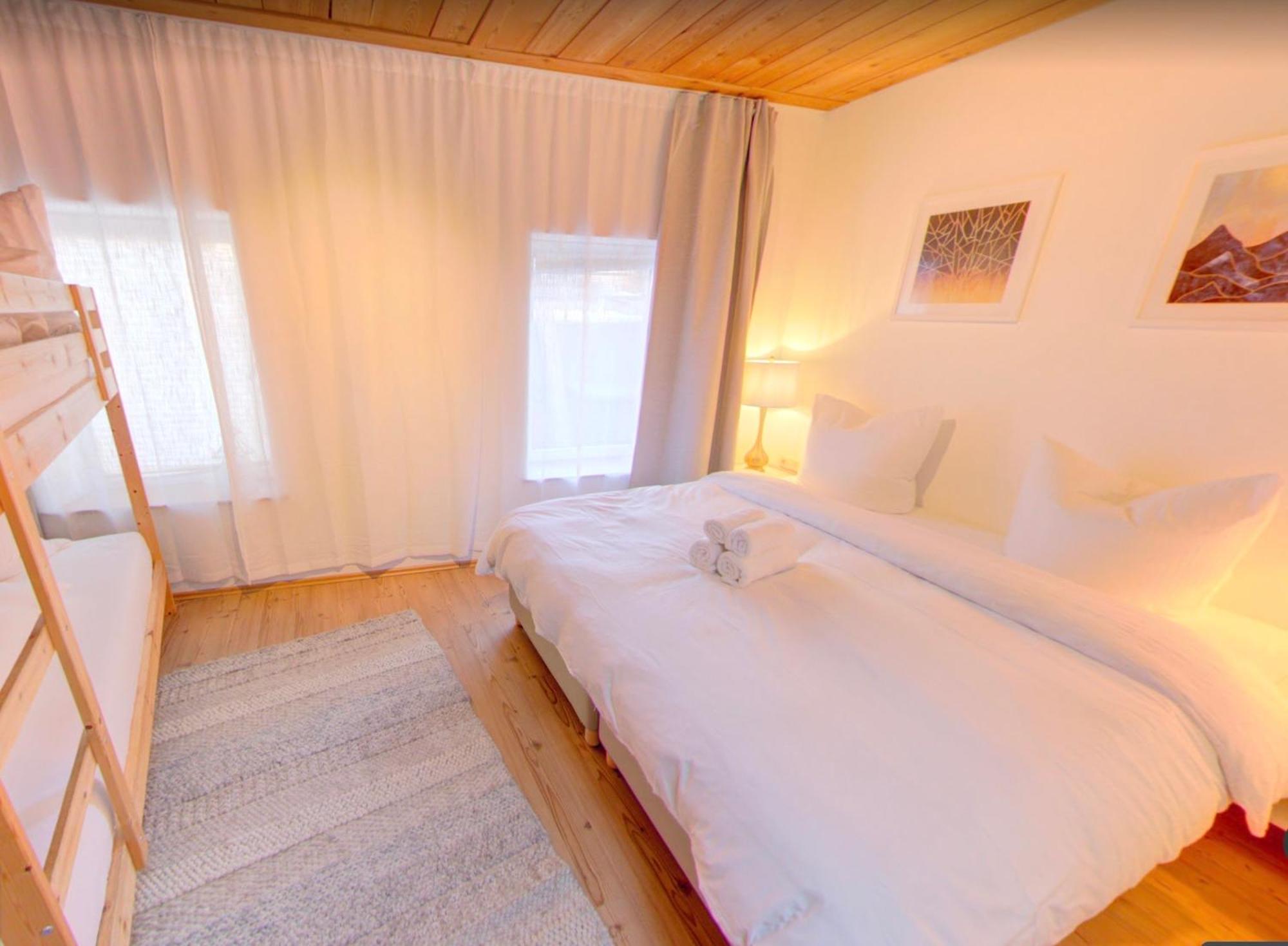 Dmg - 'Large, Luxurious Ground Floor' Apartment Fulpmes Kültér fotó
